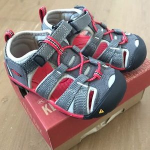 NIB Karen baby toddler Seacamp shoes